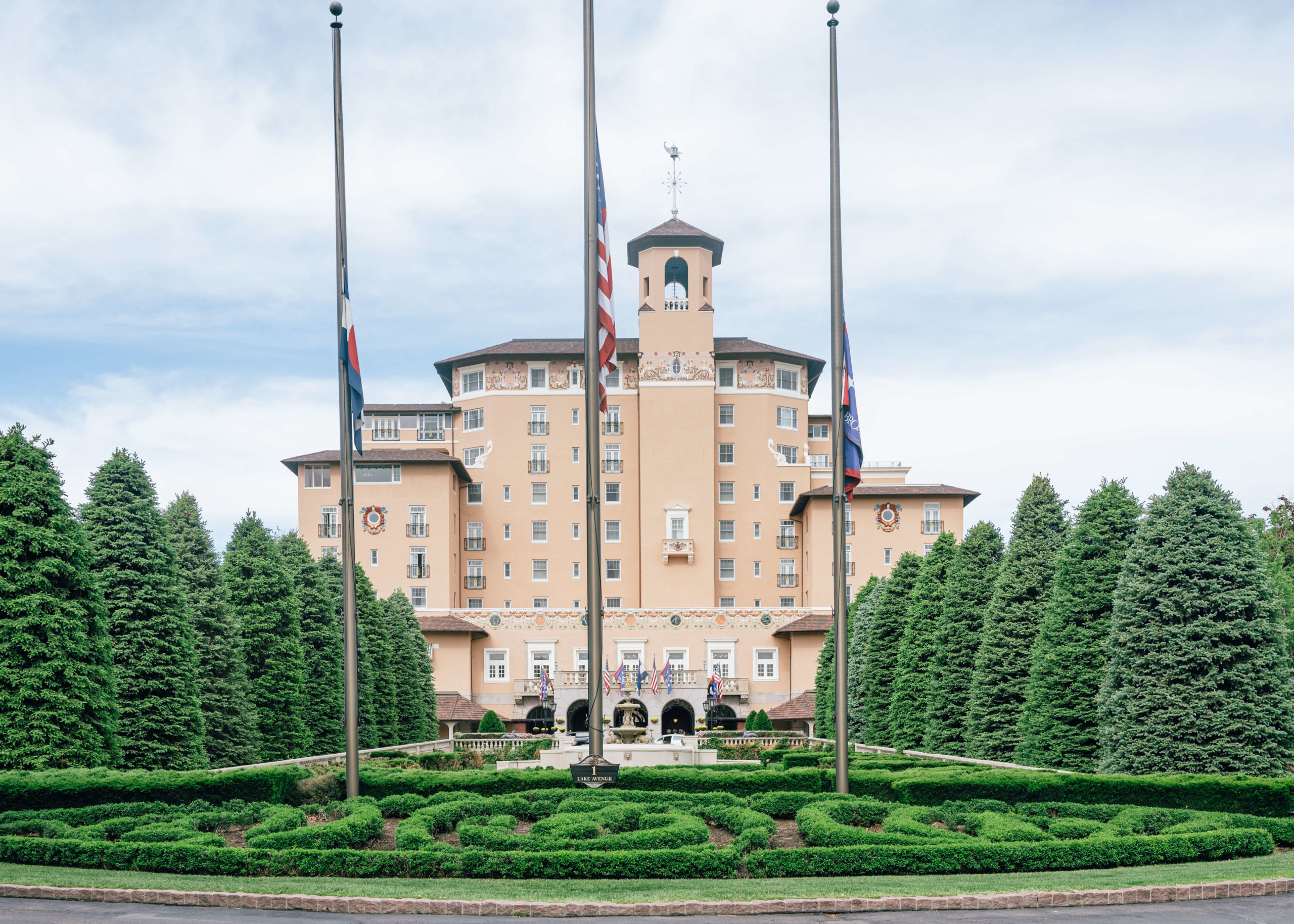 Things to do at the Broadmoor by Erin Winter Photography