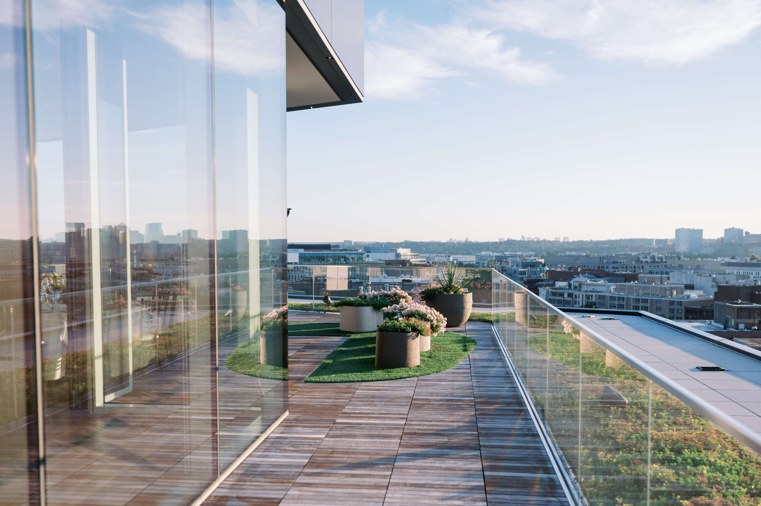 The Highpoint 1333 Wedding venue features spectacular views from its rooftop terrace